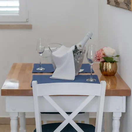 Apartment Blue One *