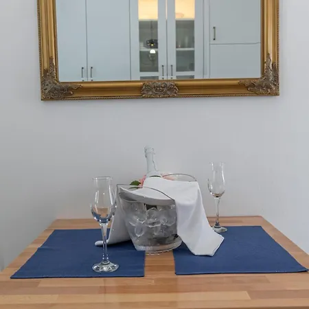 Blue One * Dubrovnik