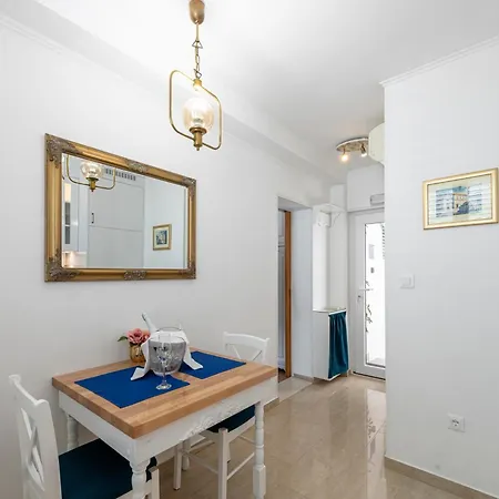 Blue One * Dubrovnik